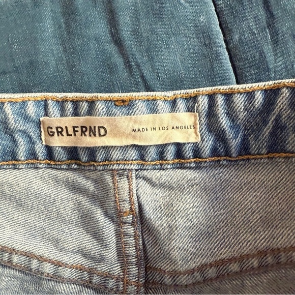 GRLFRND Helena High Rise Cut Off Distressed Short Size 30 - Picture 10 of 12